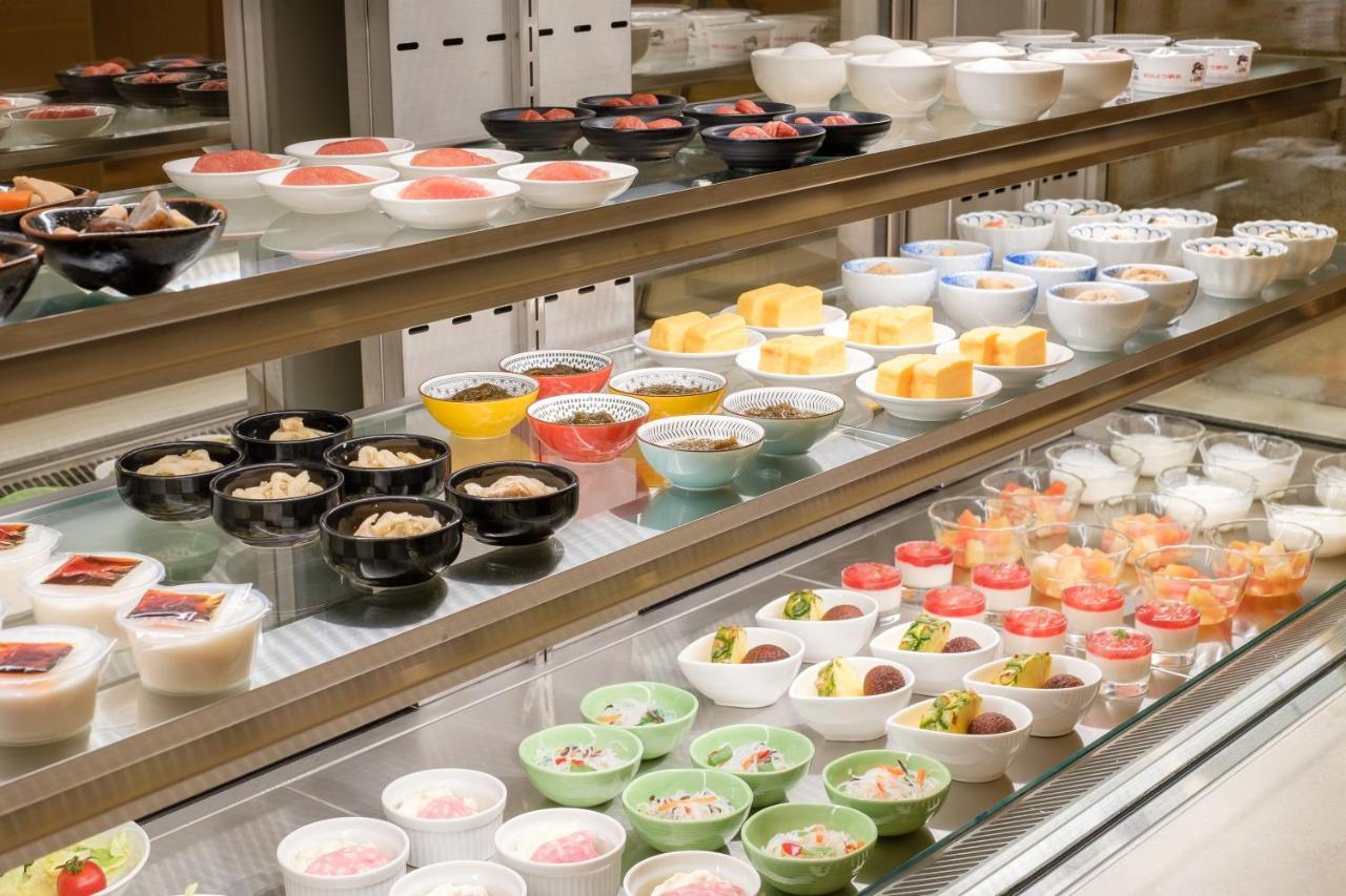 里士满那霸久茂地酒店 外观 照片