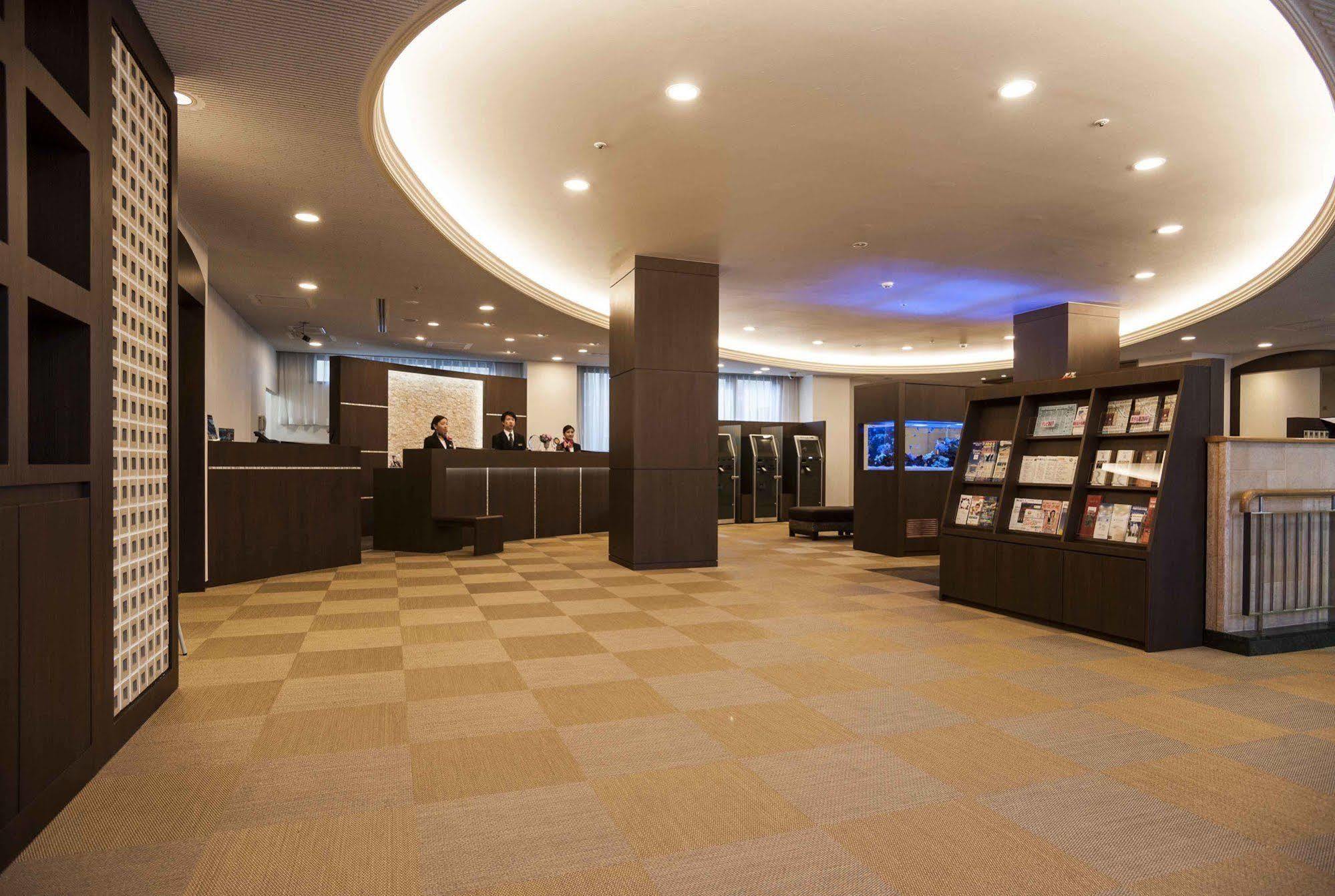 里士满那霸久茂地酒店 外观 照片