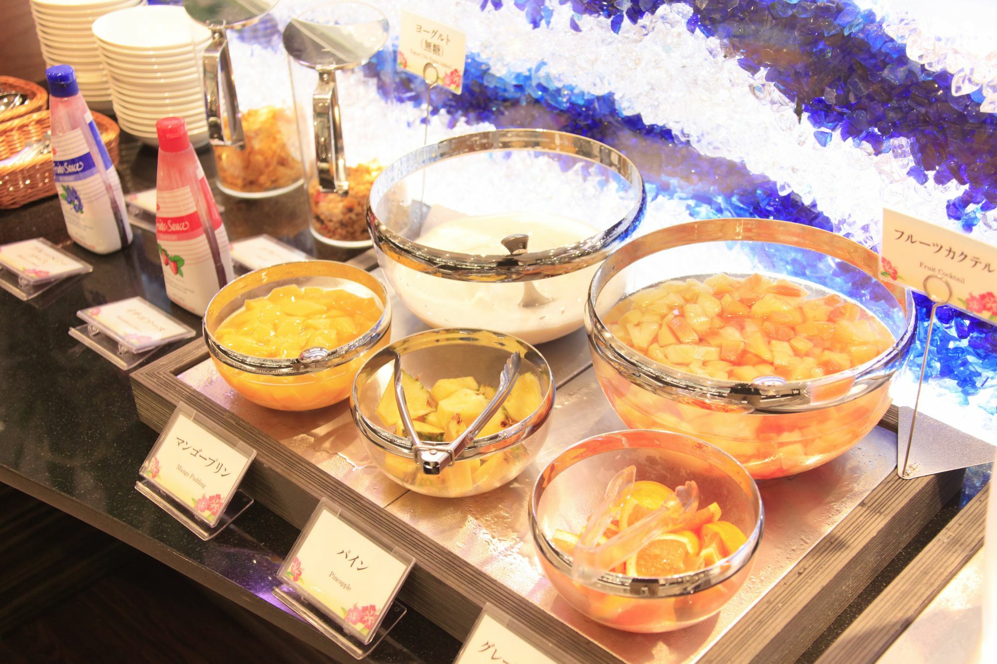 里士满那霸久茂地酒店 外观 照片